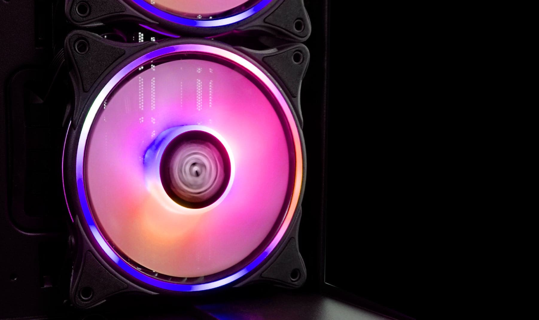 Gaming 808B feature bild part 4