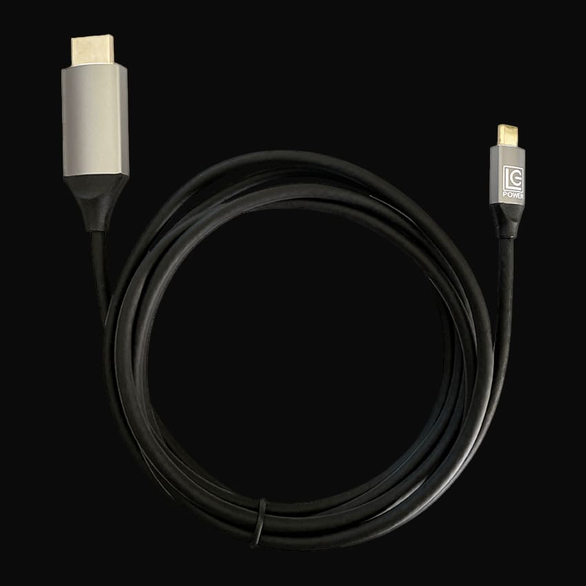 LC-C-C-HDMI-2M Monitorkabel vor einem dunklen Hintergrund.