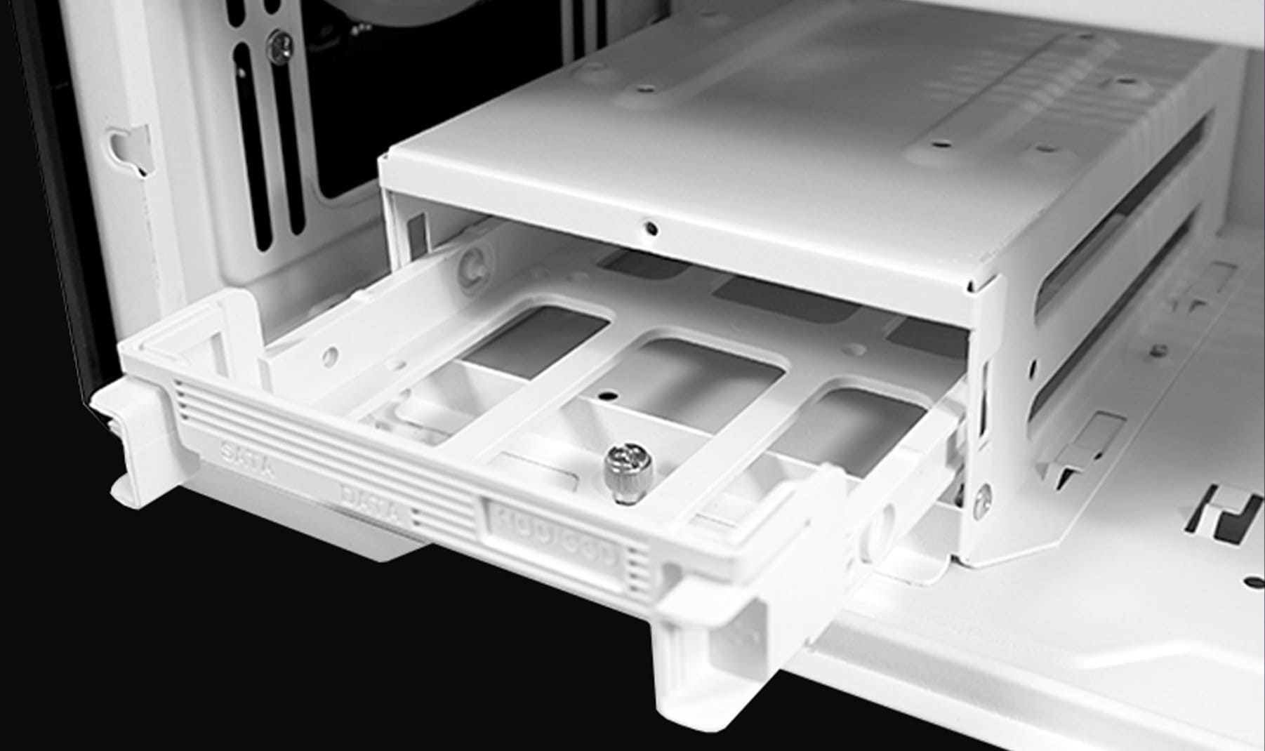 Gaming 805bw feature bild platz 6