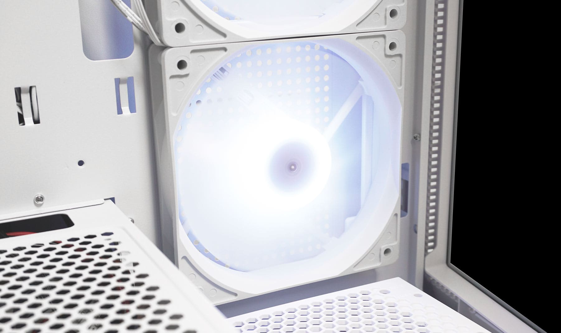 gaming 806W feature bild lufter 5