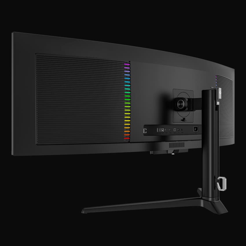 LC-M49QCO_5_72_web_s