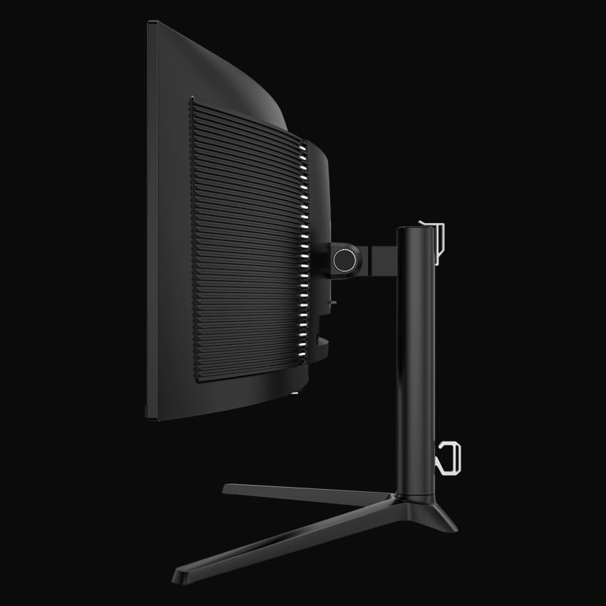 LC-M49QCO_8_72_web_s