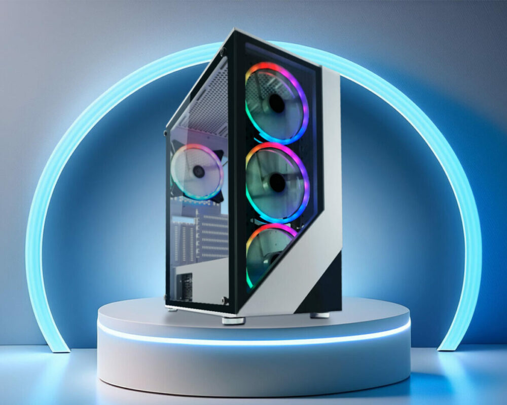 Hero Image des ATX Gaming-Gehäuses 803W Lucid_X, das auf einem schwarzen Podest mit blauem Licht steht. Hinter dem Gehäuse ist ein Kreis, der blau leuchtet.